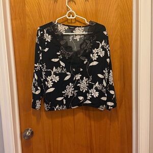 Express Black and White Floral Blouse